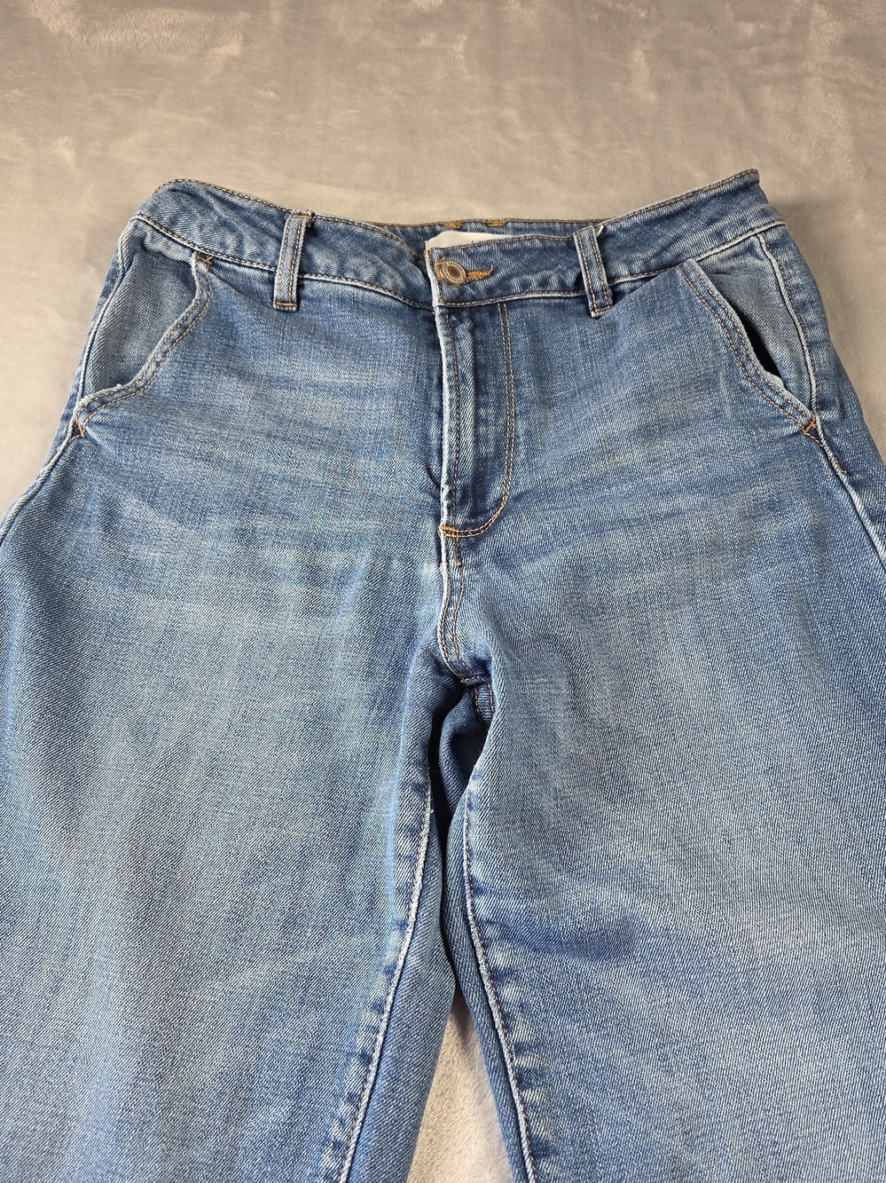 KanCan Women's 9/28 High Rise Wide Leg Button/Zip Med Wash 33in Inseam 1375